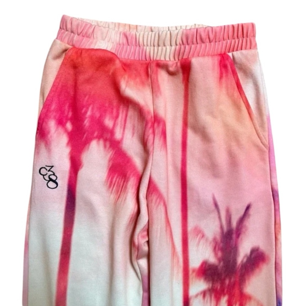 NWOT Carbon38 palm tree beach sweatpants. Pink, white, orange and purple. - Picture 2 of 4